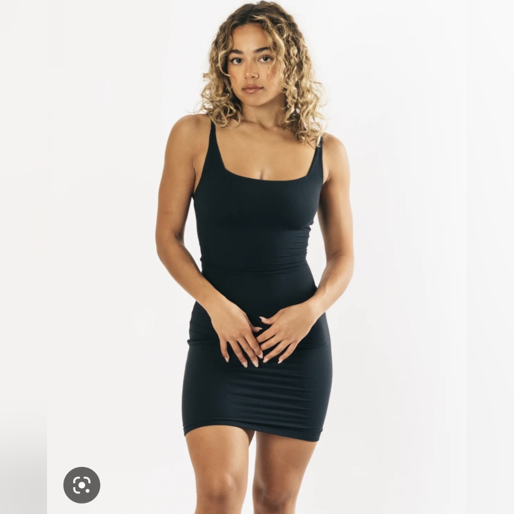 NWT Alphalete Ultrasoft Allure Dress Black XS
